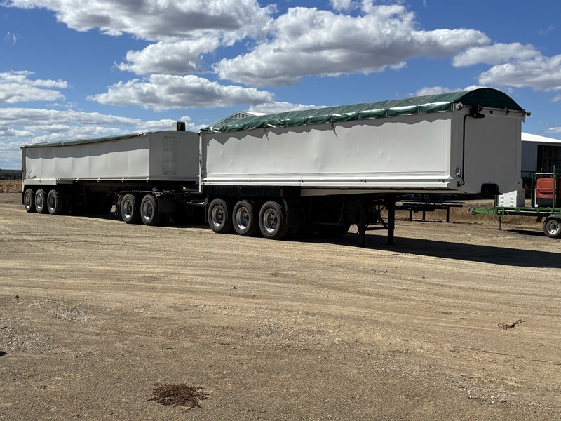 Road Train Tipper Combination, 2007 Maxitrans Lead Toa Trail
