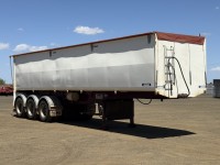 2015 Rhino Tipper Trailer