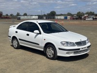 123 · 2001 NISSAN PULSAR SEDAN
