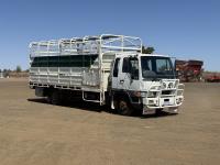72 · 2001 HINO FD TRUCK