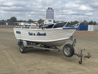 4.5 M Stessl Centre Console Boat