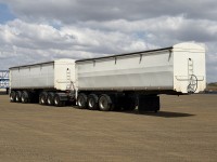 177 · 2013 MOORE ROAD TRAIN TIPPER COMBINATION