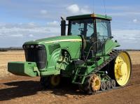 37 · 2004 JOHN DEERE 8520T TRACTOR